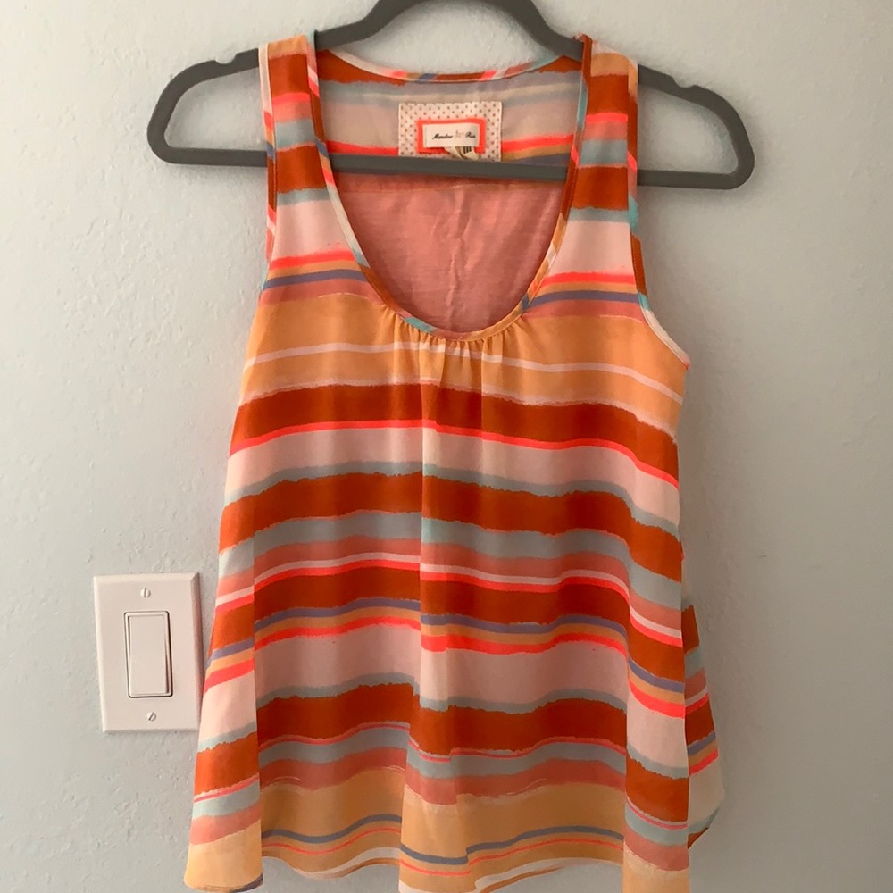 XS Anthro summer blouse/tank. Flutter back